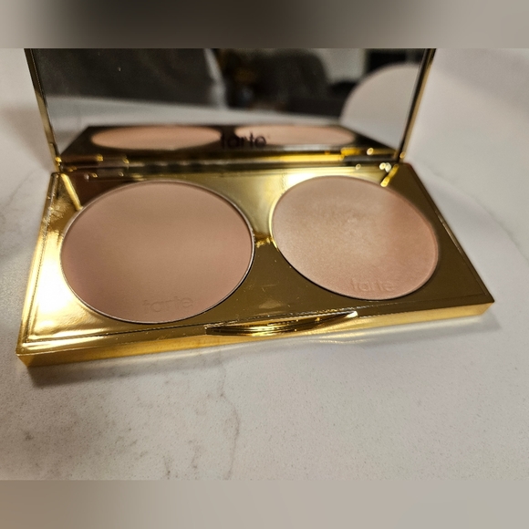 NWT Tarte Amazonian Clay Contour and Highlight Palette - Double Duty Beauty - Picture 2 of 7